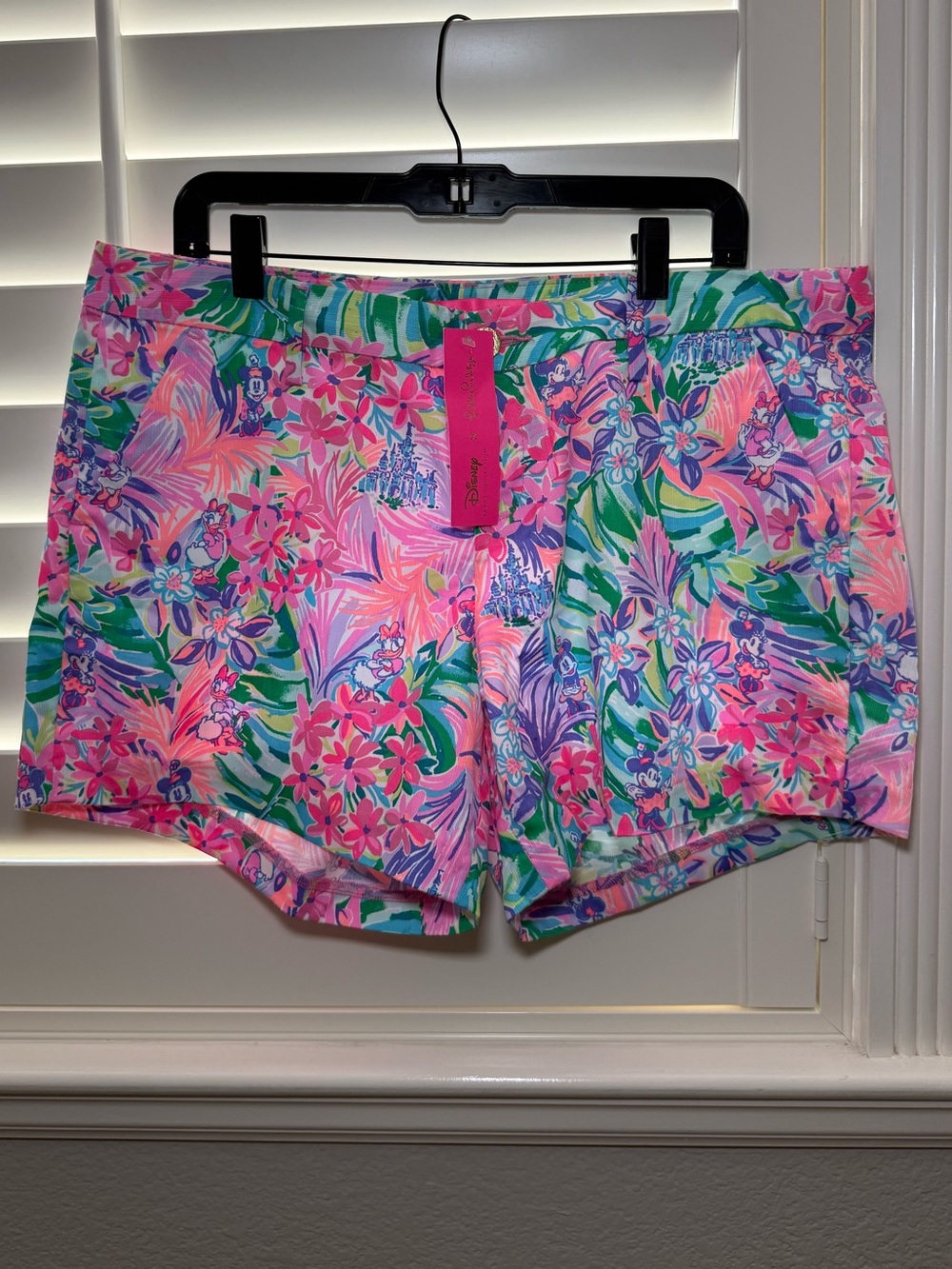 Lilly Pulitzer Disney Dreamin Callahan Short Size 14 Minnie Daisy Duck